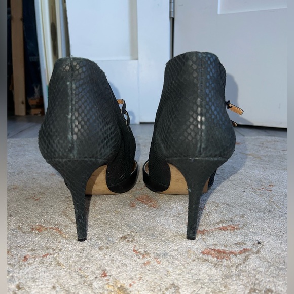 Leather & snakeskin Nine West heels w/ high sides & double front buckle. Sz 9.5 - Picture 5 of 10